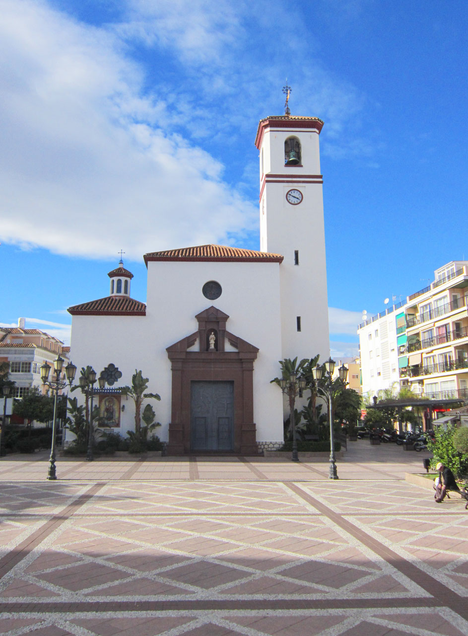 Fuengirola's  centre with the white church in the Plaza de la Constitution