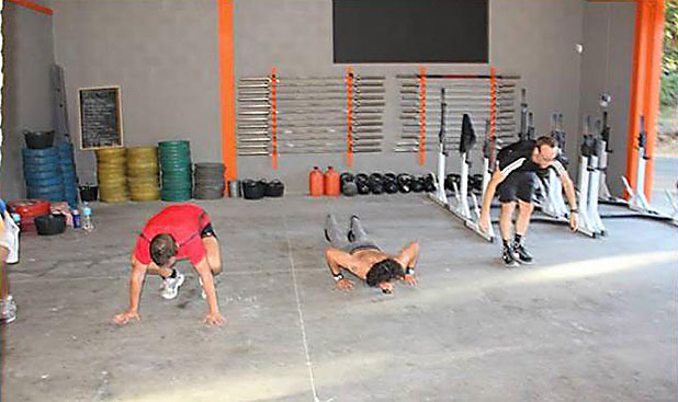 The 'On Ramp' 6x1 hour courses teach all the basic CrossFit movements