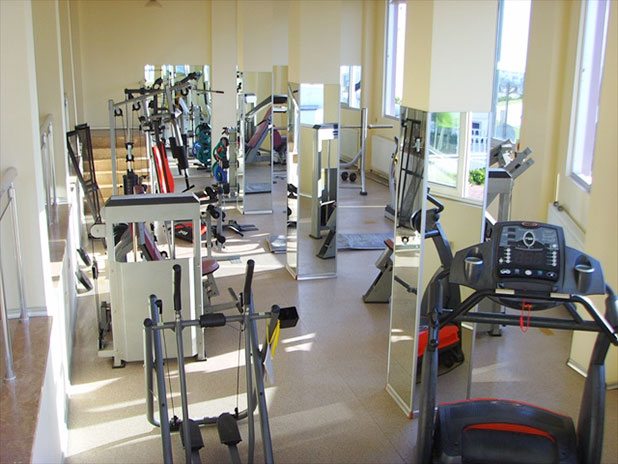 The fitness centre has a well equipped gym with cardio machines and free weights