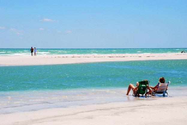 Siesta Beach Sarasota, Sunbathing